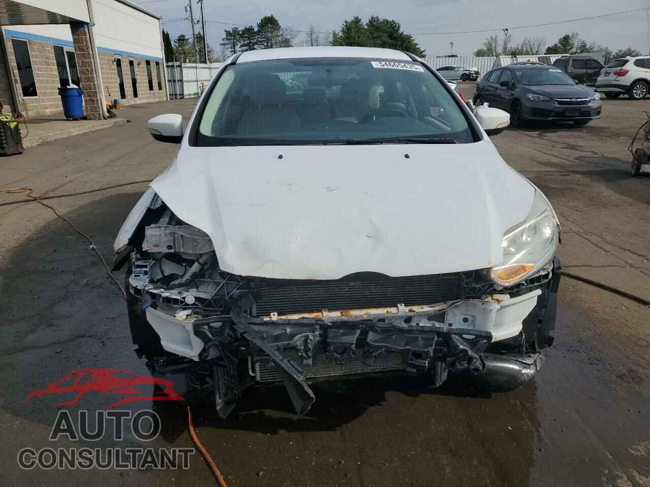 FORD FOCUS 2012 - 1FAHP3M27CL200877