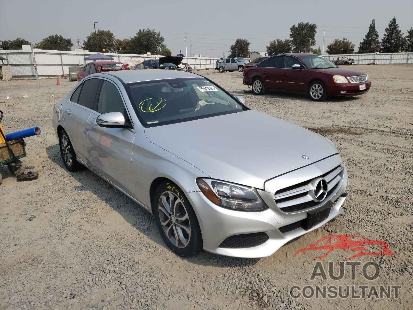 MERCEDES-BENZ C-CLASS 2016 - 55SWF4JB4GU128736