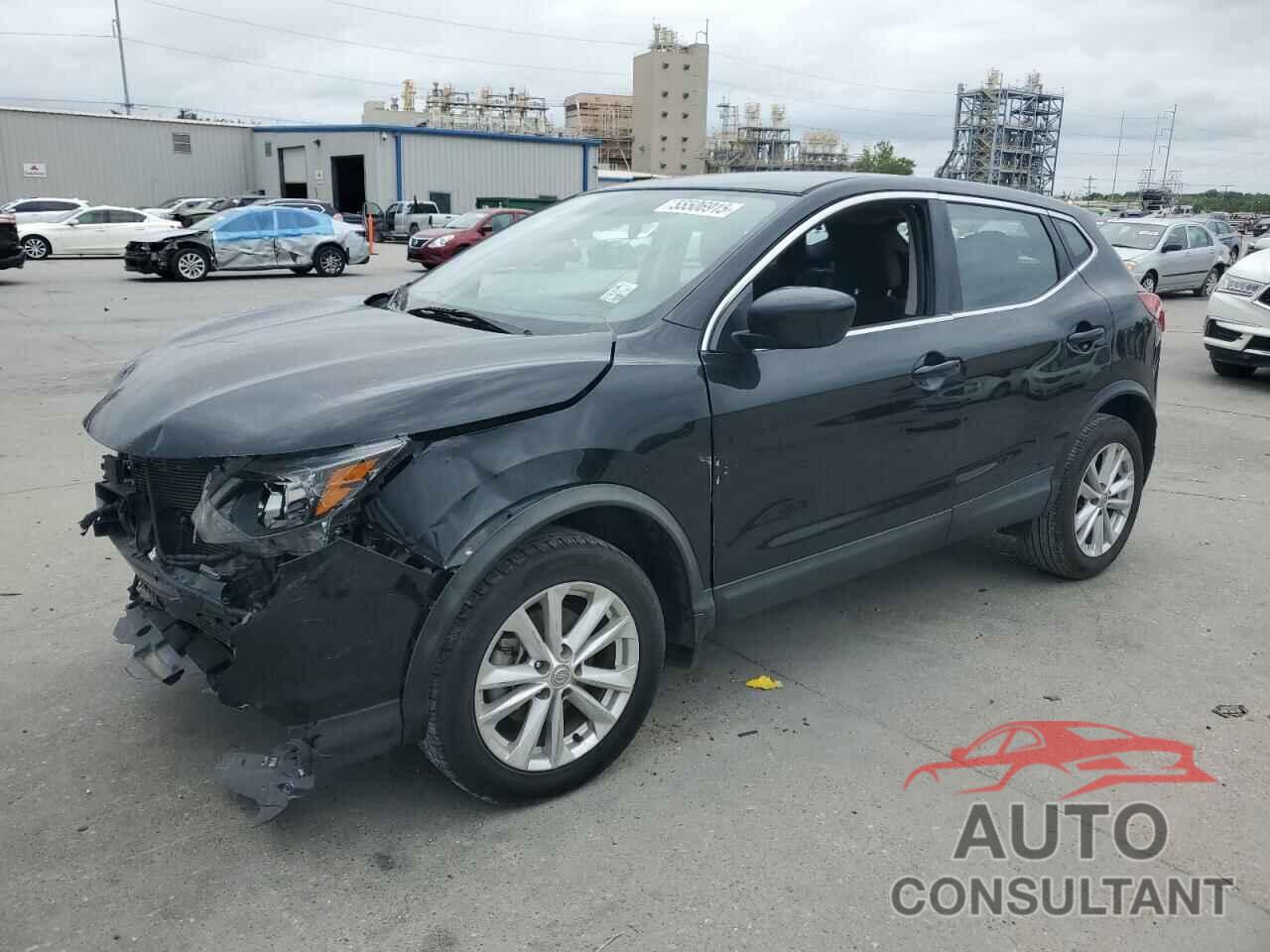 NISSAN ROGUE 2018 - JN1BJ1CP7JW164688