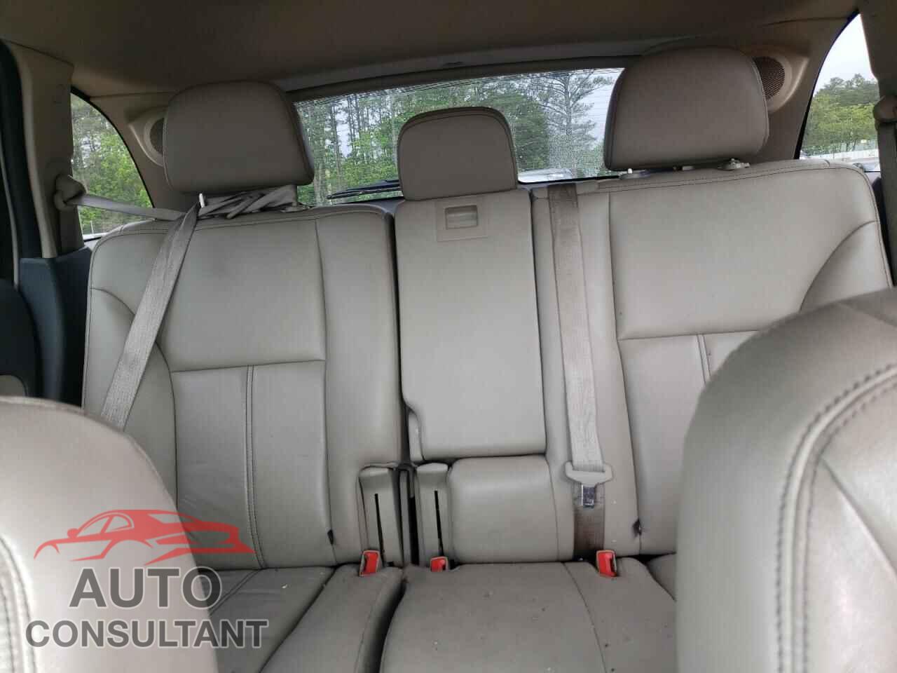 FORD EDGE 2011 - 2FMDK3KC0BBB64074