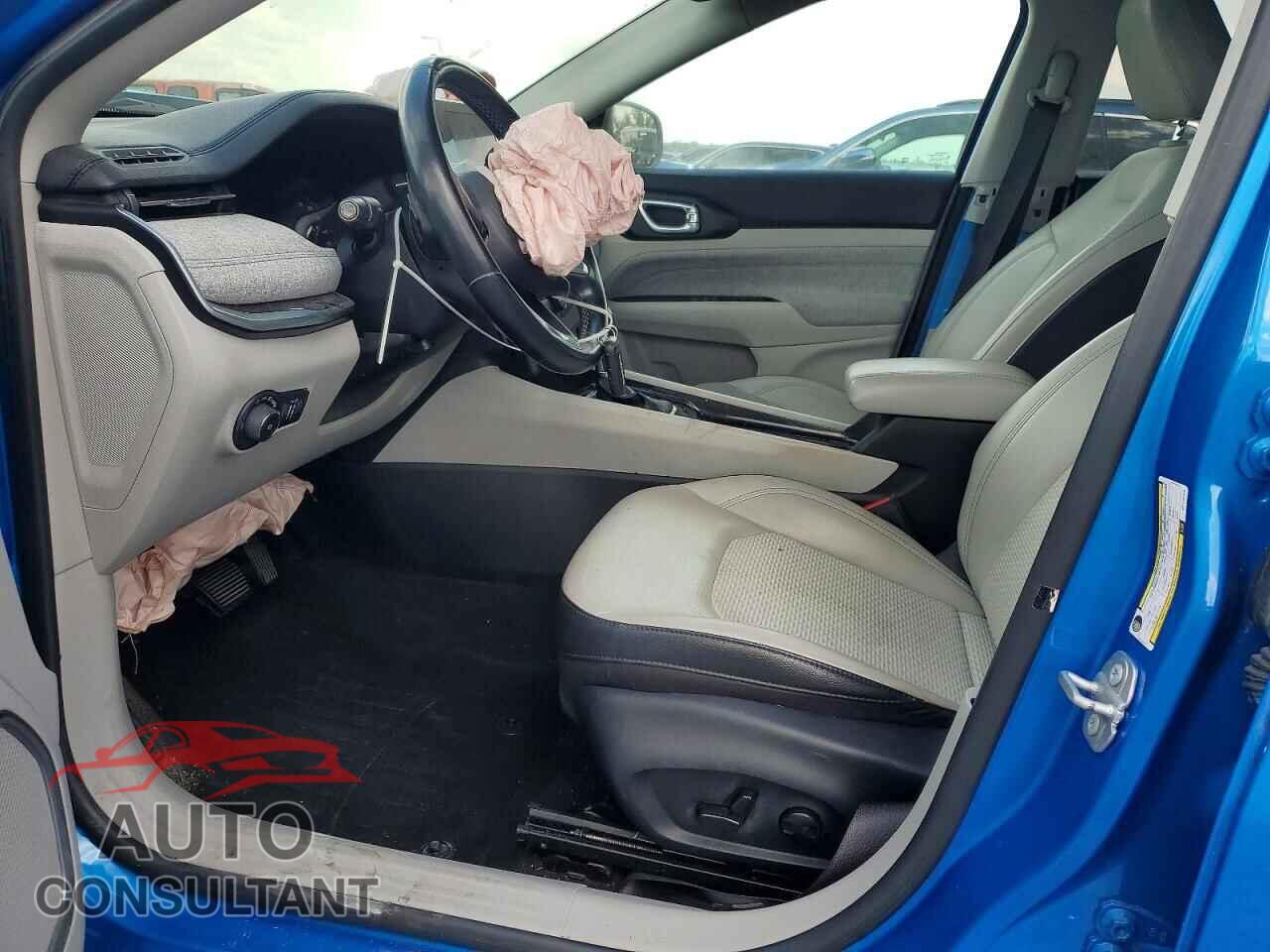 JEEP COMPASS 2022 - 3C4NJCBB1NT112724