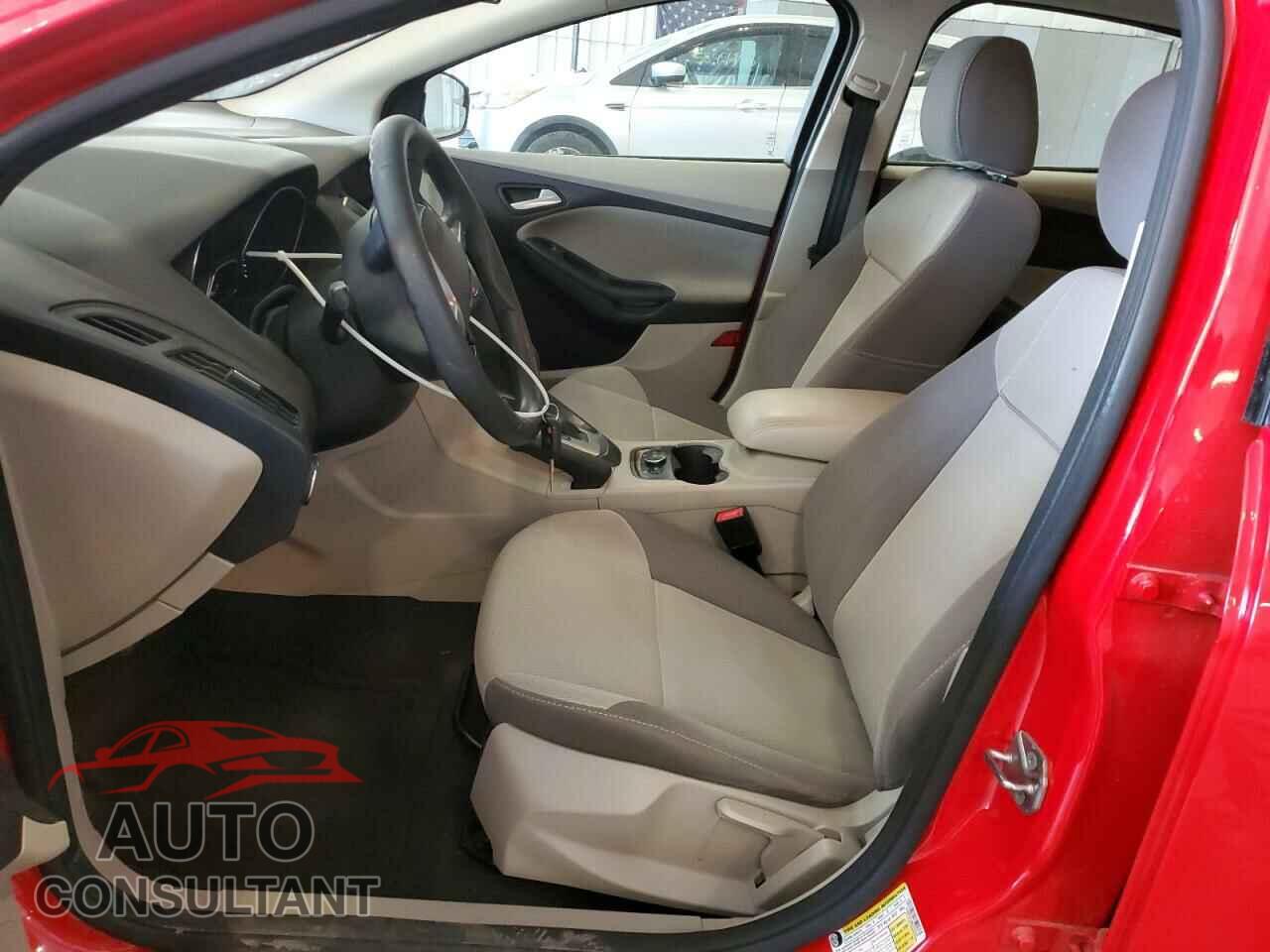 FORD FOCUS 2014 - 1FADP3F29EL432038