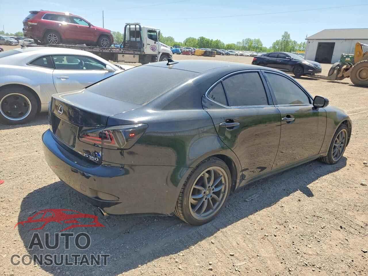LEXUS IS 2011 - JTHCE5C26B5001926