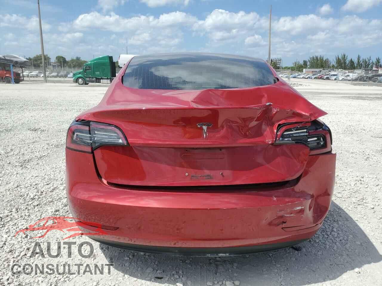TESLA MODEL 3 2018 - 5YJ3E1EA5JF046027