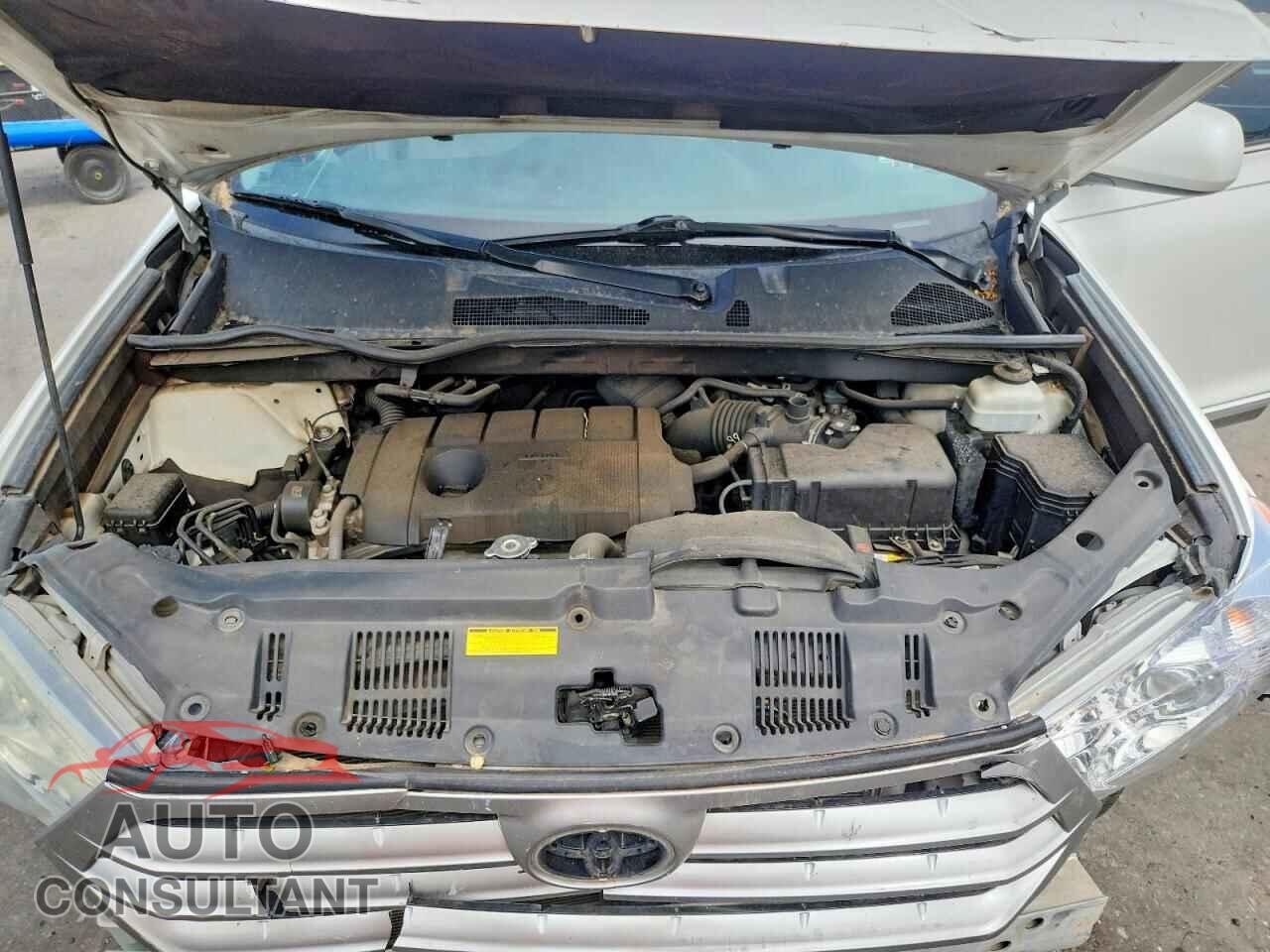 TOYOTA HIGHLANDER 2013 - 5TDZA3EH8DS036347