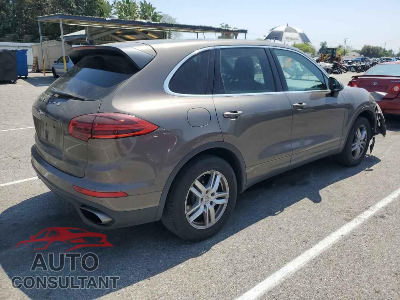 PORSCHE CAYENNE 2016 - WP1AA2A20GLA04926