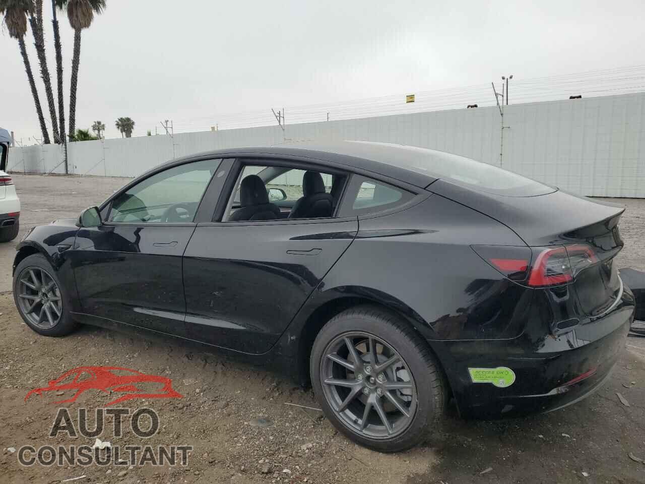 TESLA MODEL 3 2023 - 5YJ3E1EA5PF581559