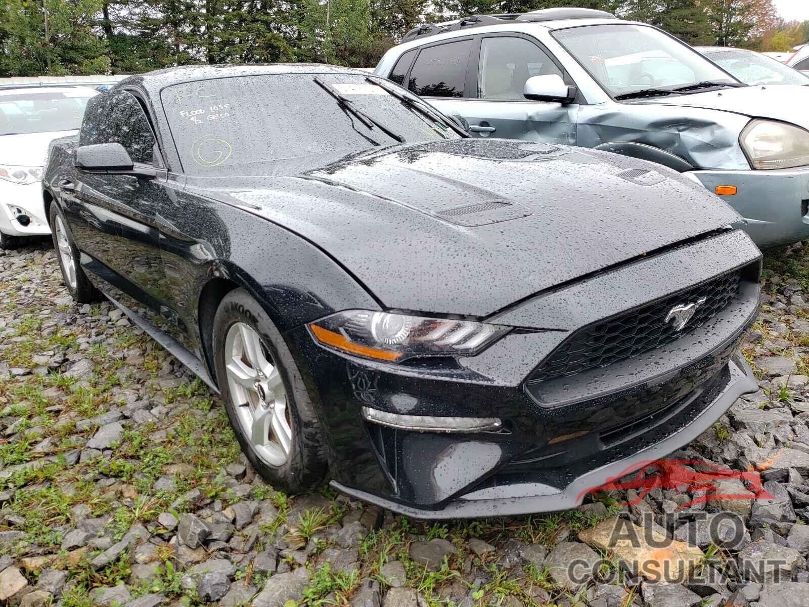 FORD MUSTANG 2018 - 1FA6P8TH2J5100813