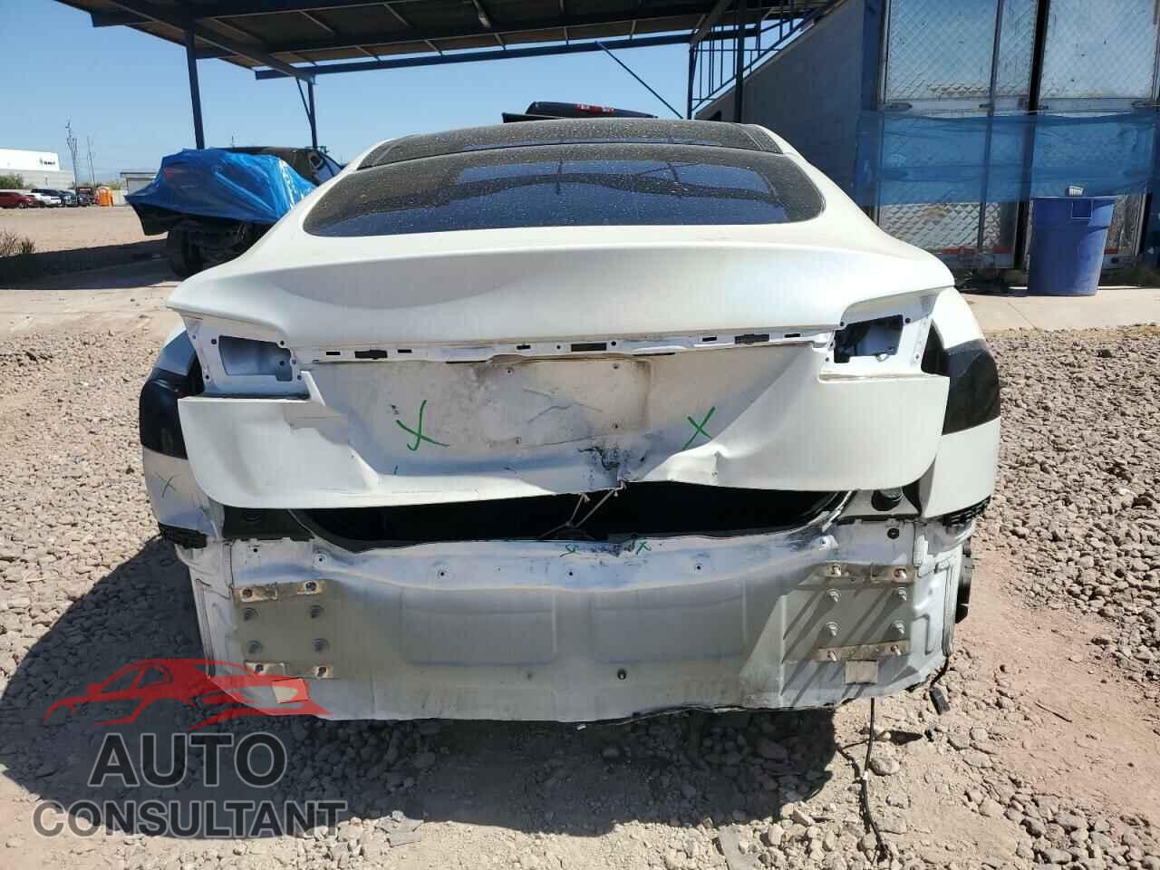 TESLA MODEL S 2017 - 5YJSA1E13HF190581