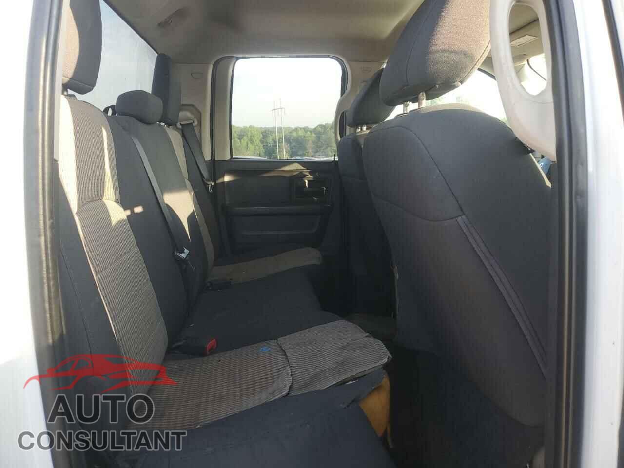 DODGE RAM 1500 2012 - 1C6RD6FP7CS175218