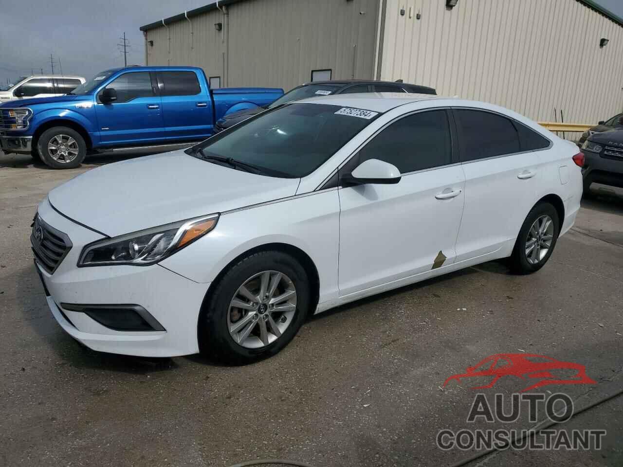 HYUNDAI SONATA 2017 - 5NPE24AF2HH516160