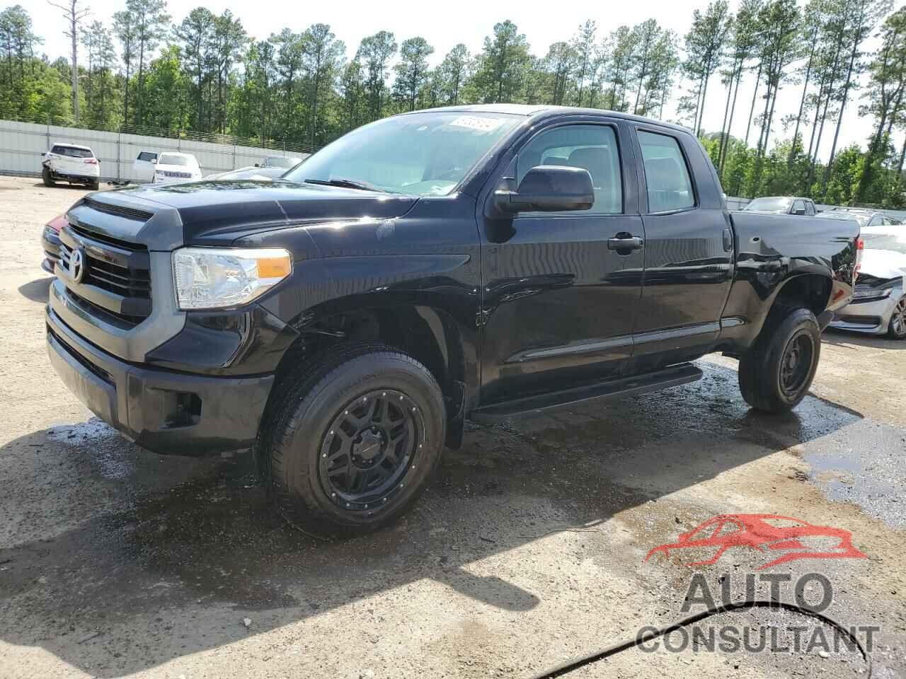 TOYOTA TUNDRA 2017 - 5TFUM5F10HX070961