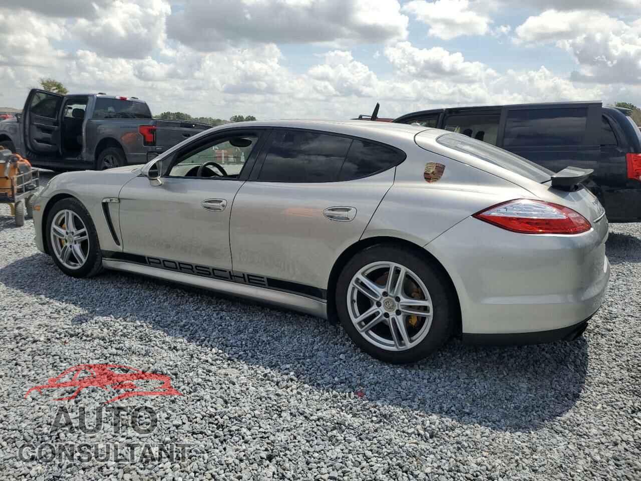 PORSCHE PANAMERA 2011 - WP0AA2A73BL010872