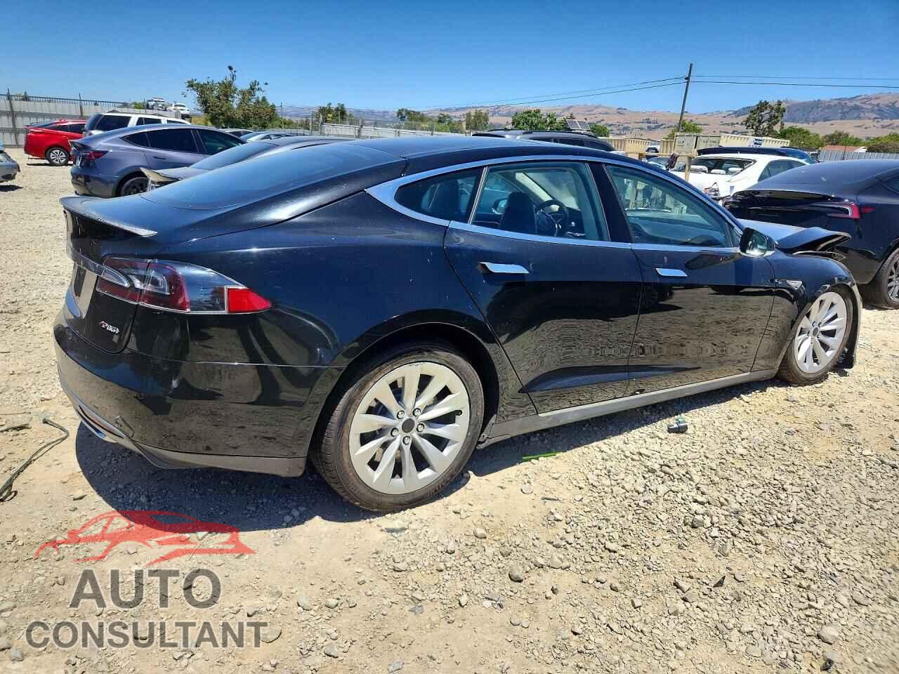 TESLA MODEL S 2013 - 5YJSA1DP2DFP26016