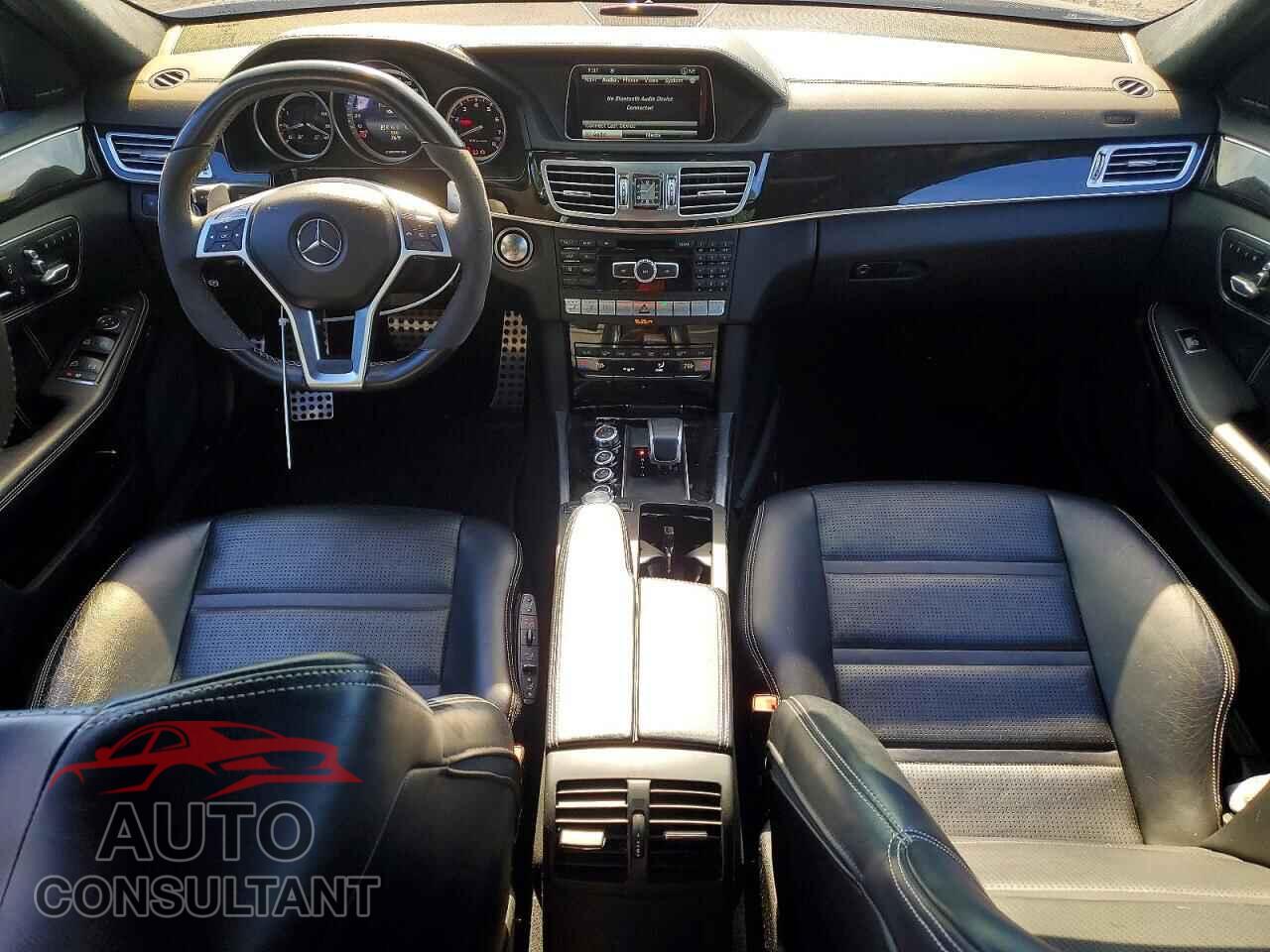 MERCEDES-BENZ E-CLASS 2014 - WDDHF7GB1EA937108