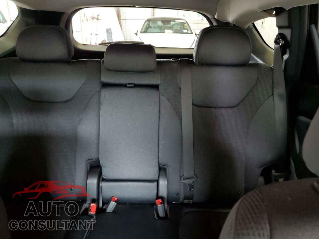 HYUNDAI SANTA FE 2019 - 5NMS2CAD5KH008166