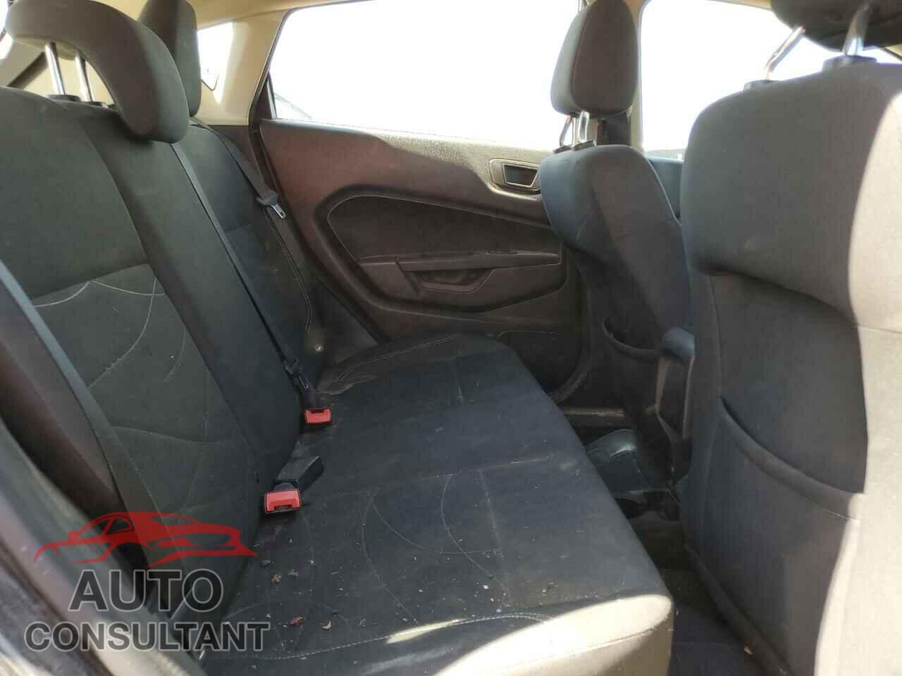 FORD FIESTA 2017 - 3FADP4EJ9HM131982