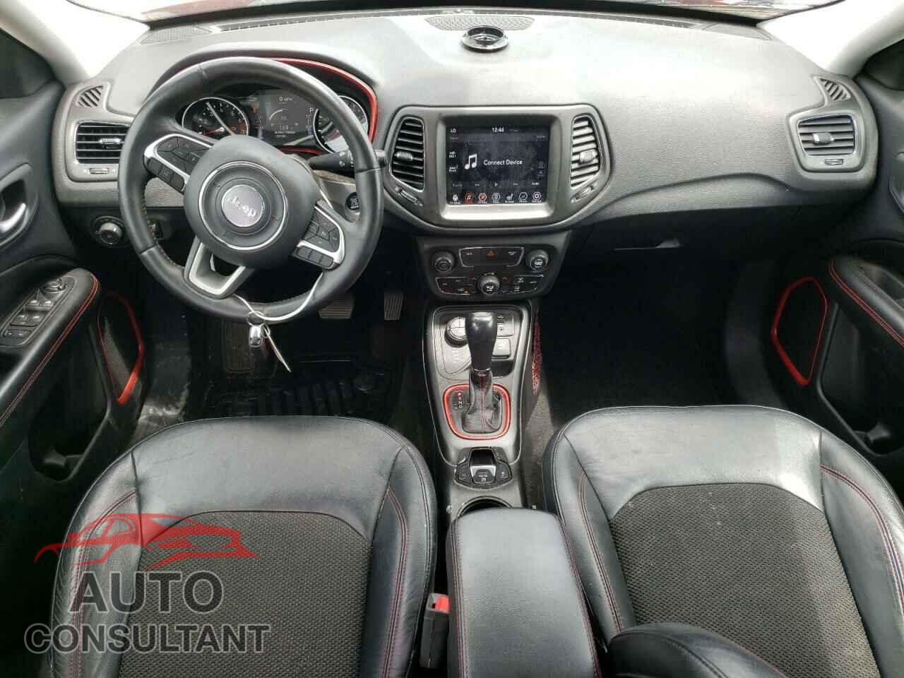 JEEP COMPASS 2017 - 3C4NJDDB4HT640197
