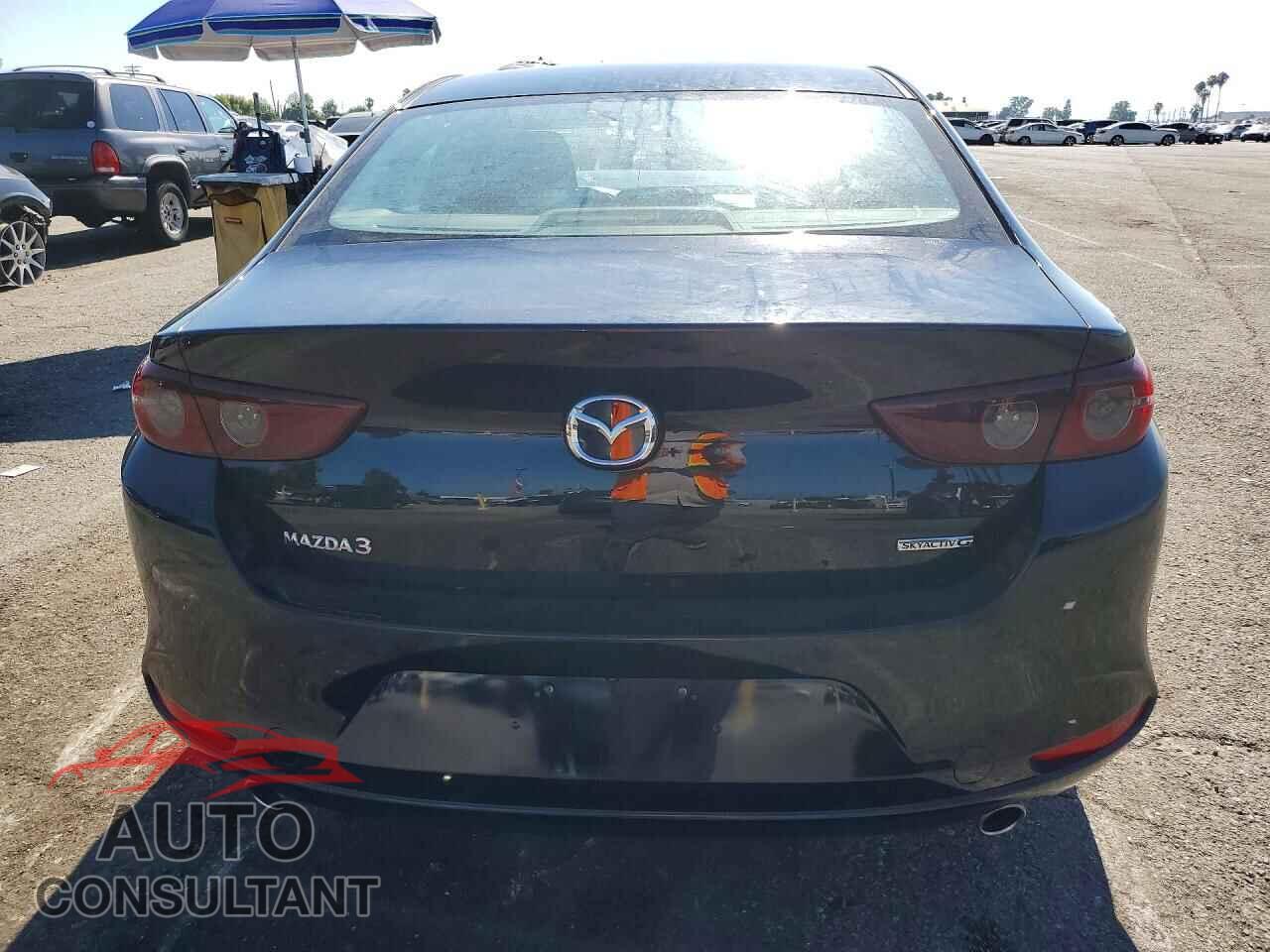MAZDA 3 2019 - JM1BPABL6K1109366