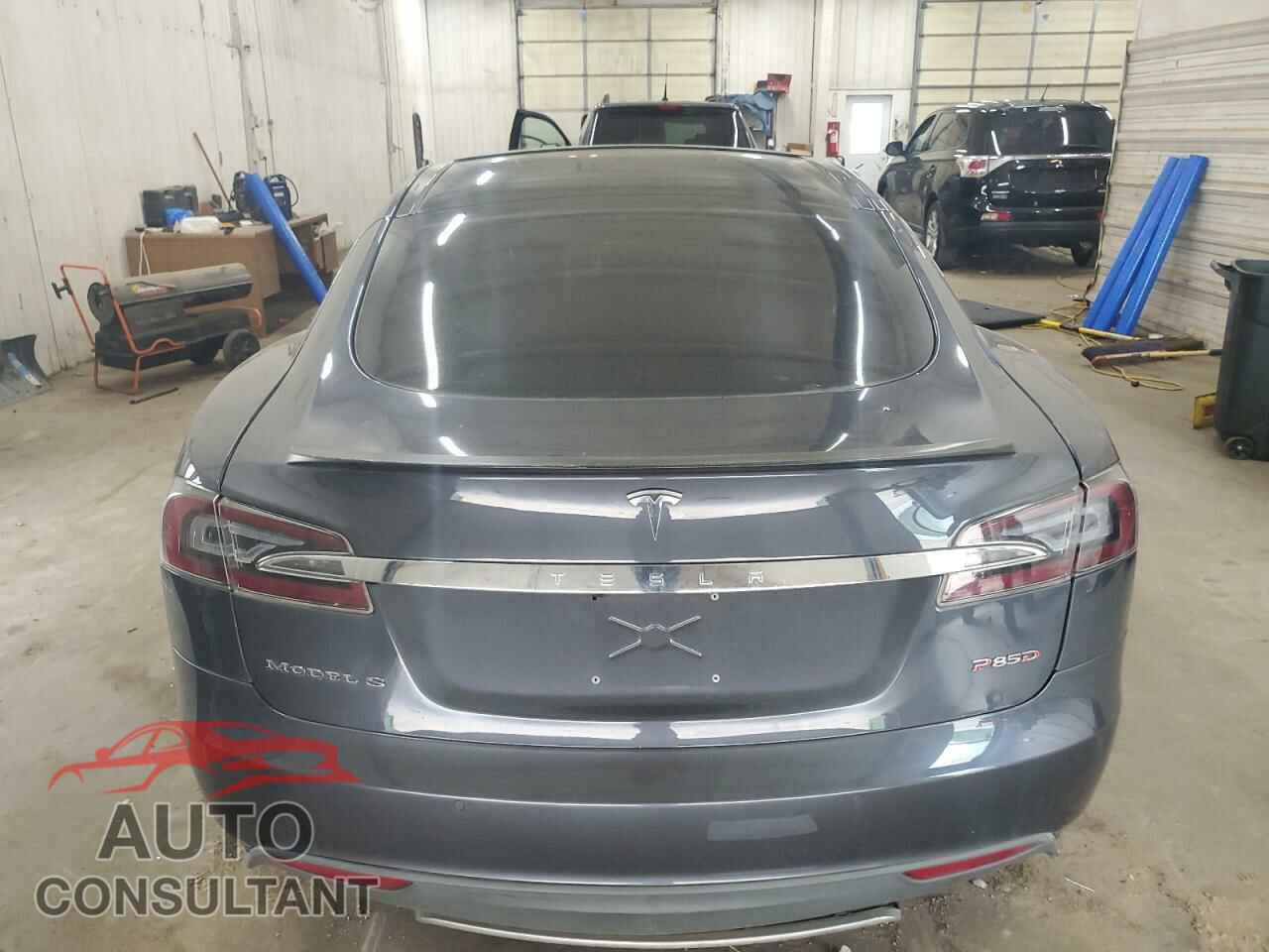 TESLA MODEL S 2015 - 5YJSA1H47FF081883