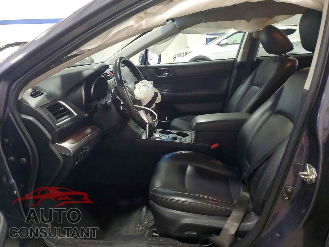SUBARU OUTBACK 2. 2015 - 4S4BSANC5F3276706