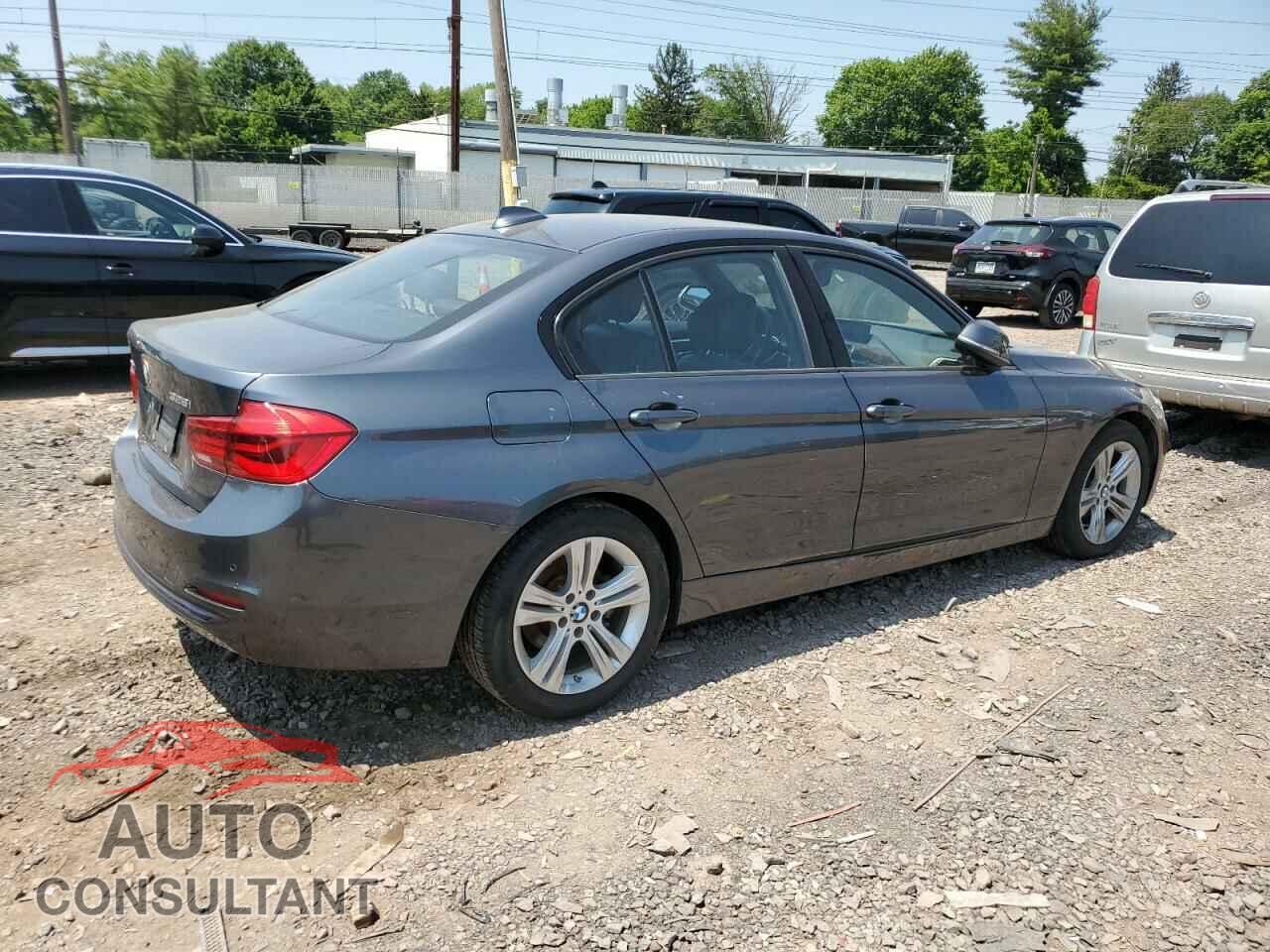 BMW 3 SERIES 2016 - WBA8E3G51GNT26911