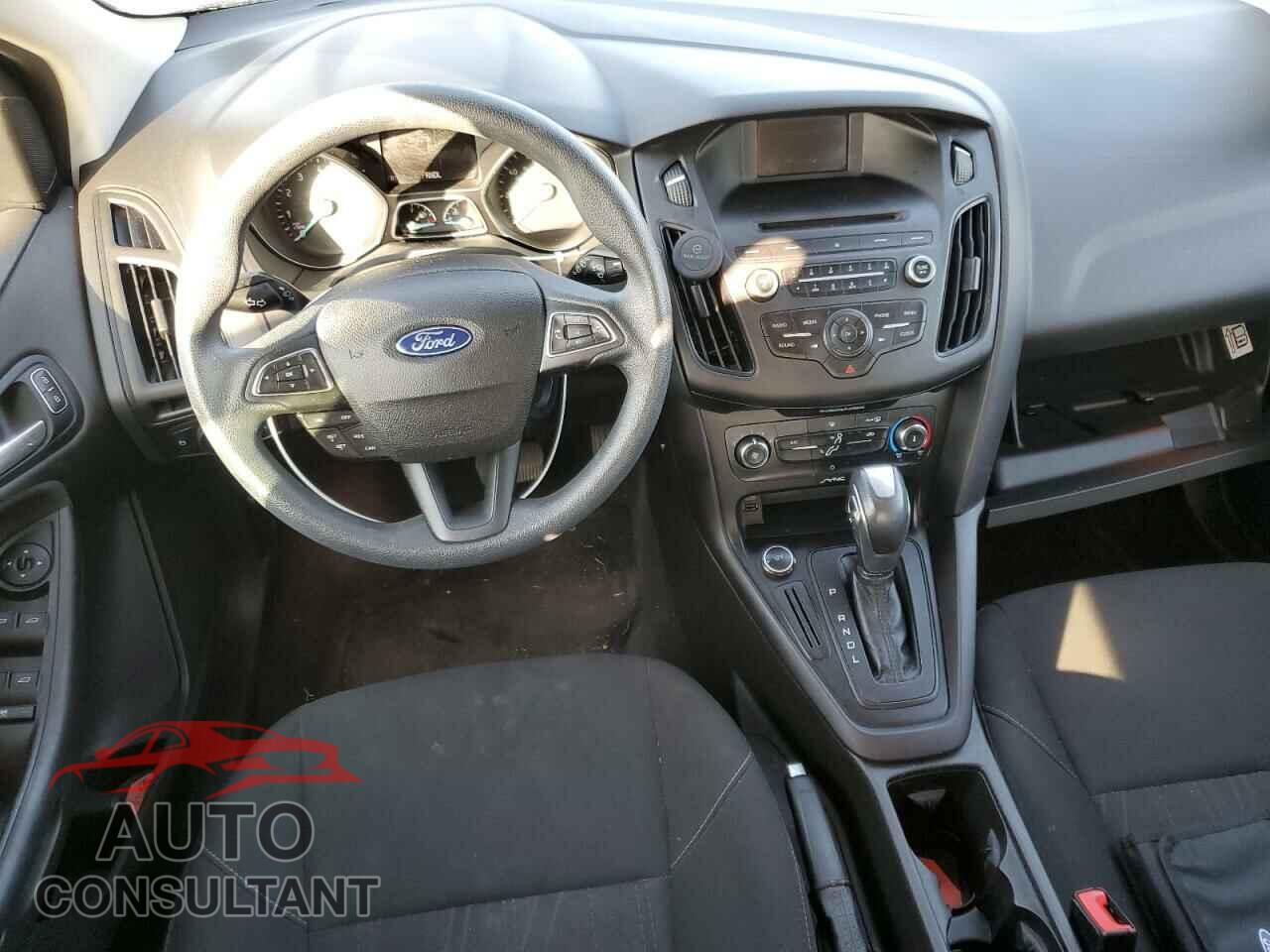 FORD FOCUS 2016 - 1FADP3K28GL368311