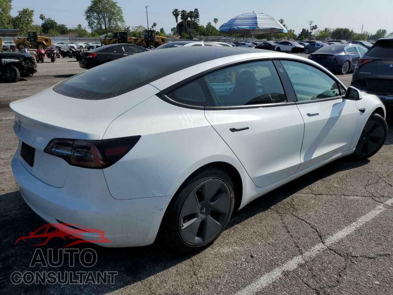 TESLA MODEL 3 2021 - 5YJ3E1EA6MF093331