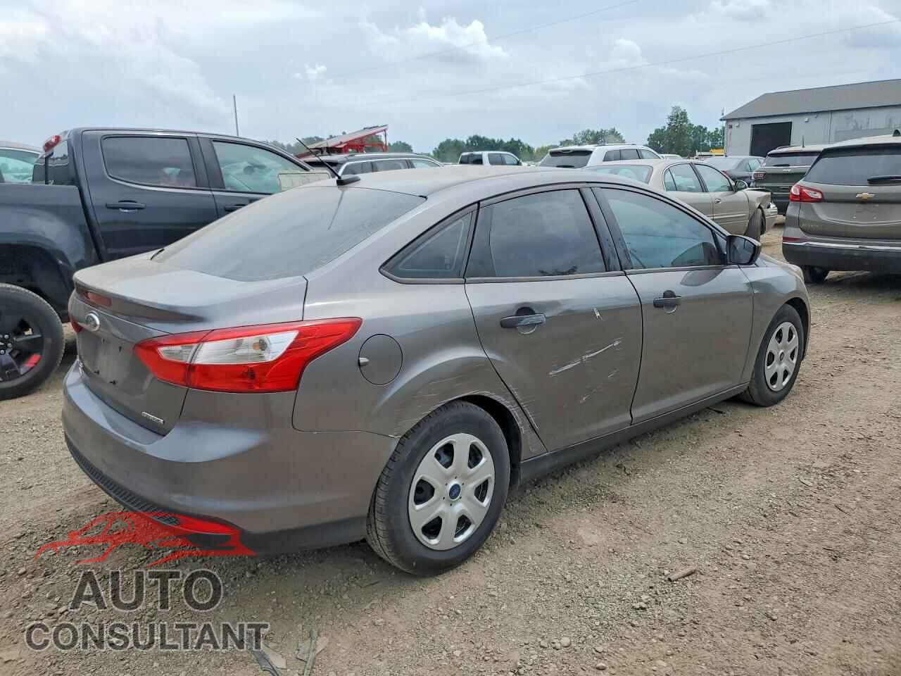FORD FOCUS 2014 - 1FADP3E27EL286188