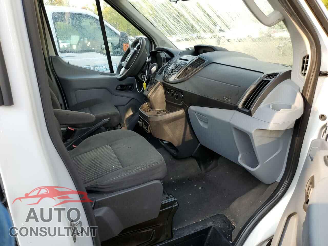 FORD TRANSIT 2017 - 1FBZX2CM5HKA94247