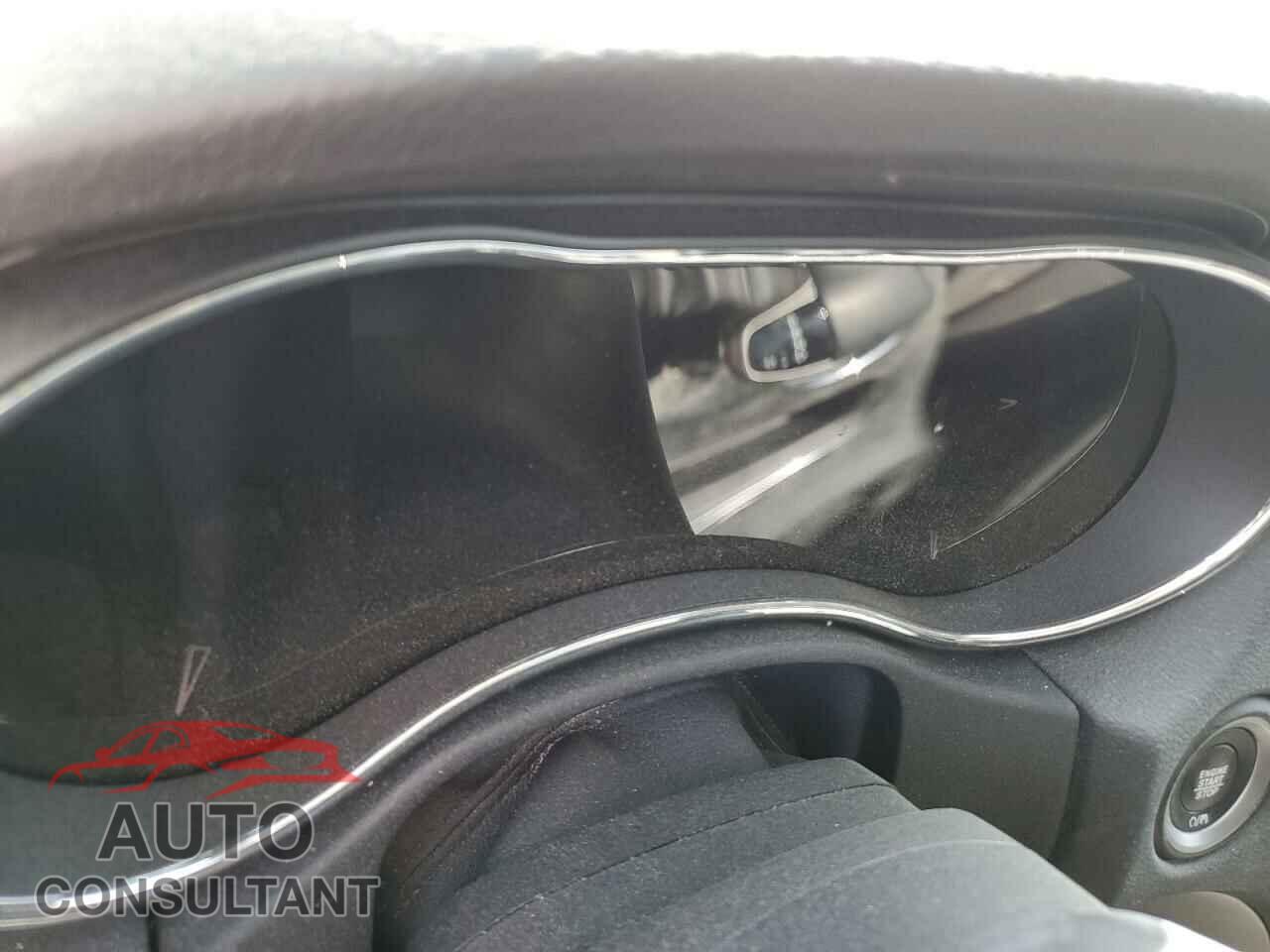 DODGE DURANGO 2018 - 1C4RDHAG1JC385106