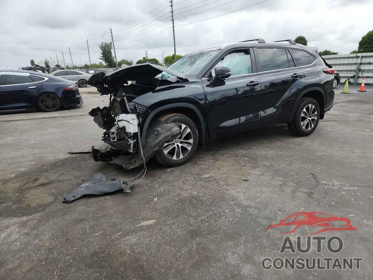 TOYOTA HIGHLANDER 2023 - 5TDKARAH5PS525741