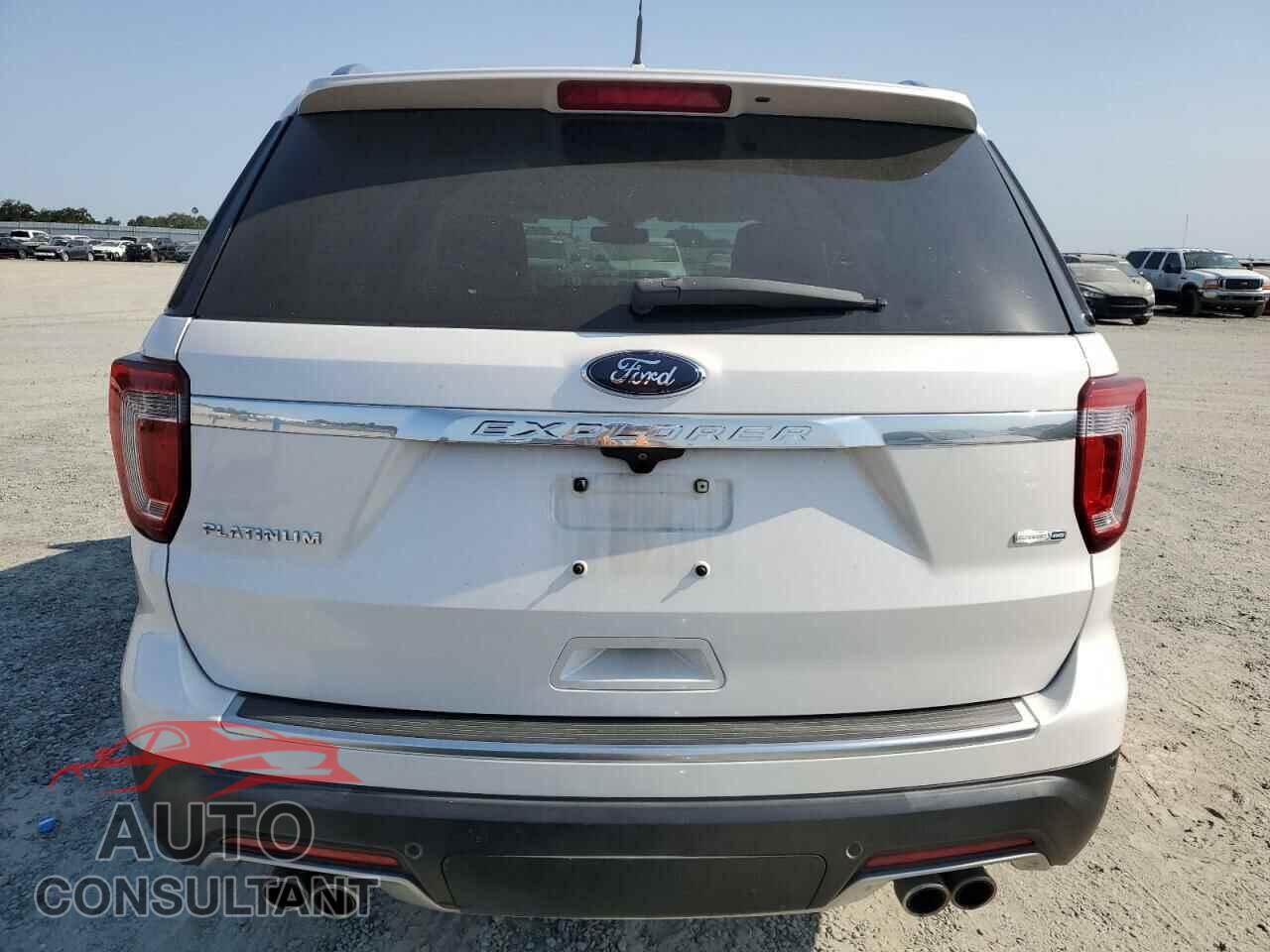FORD EXPLORER 2018 - 1FM5K8HT8JGB32408