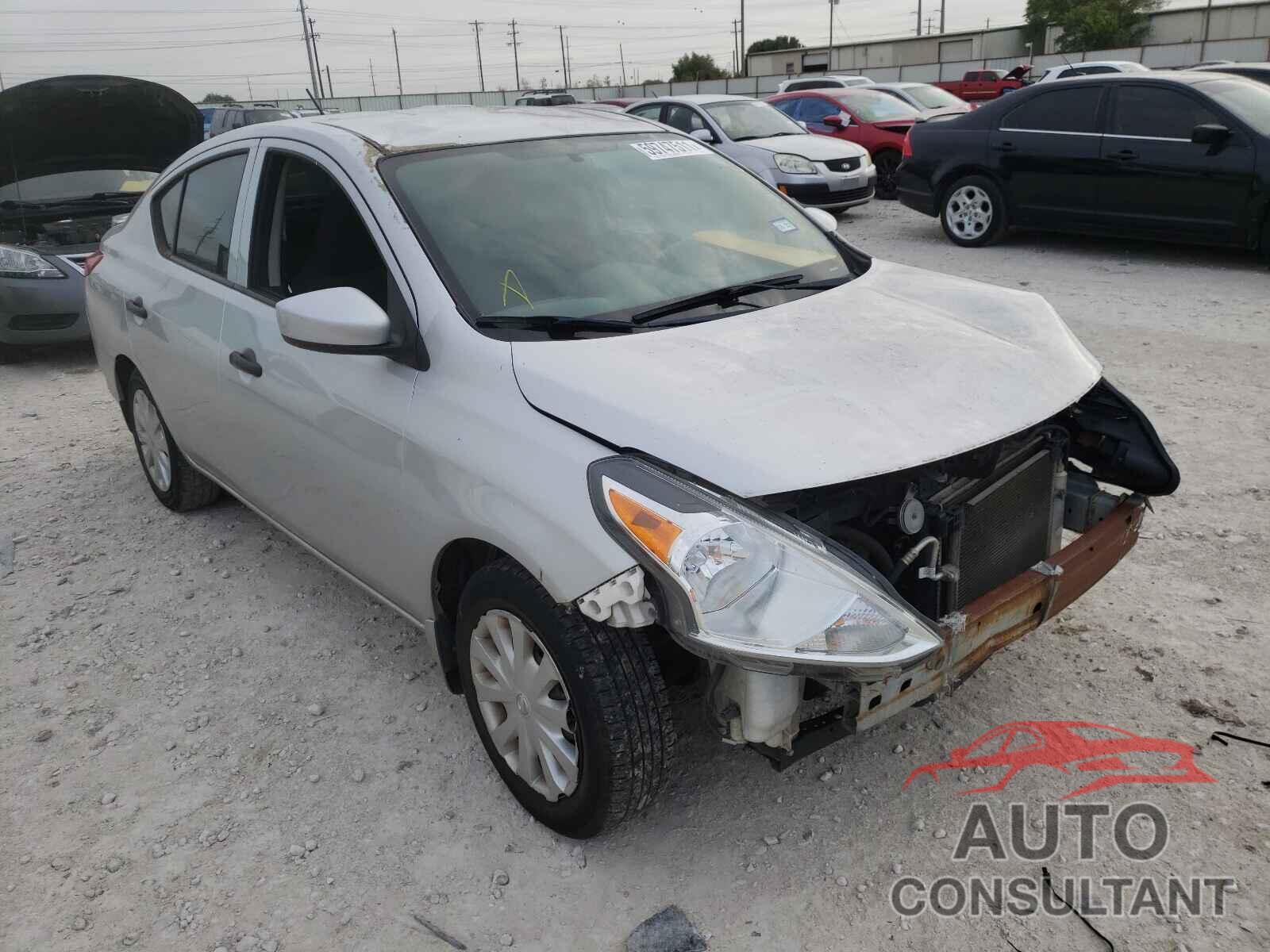 NISSAN VERSA 2016 - 3N1CN7AP2GL856015