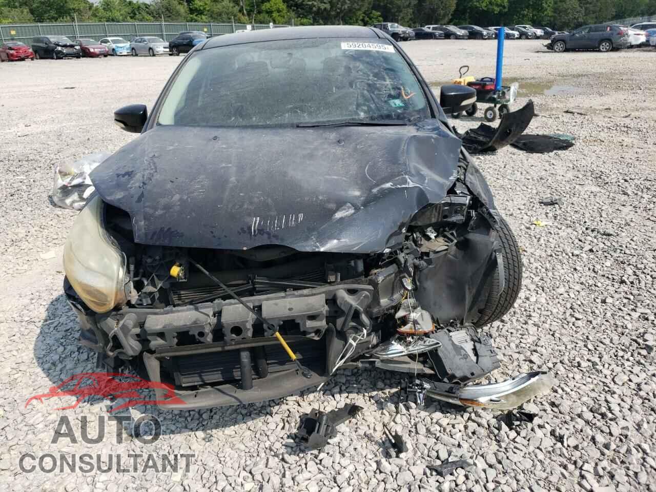 FORD FOCUS 2013 - 1FADP3F20DL330366