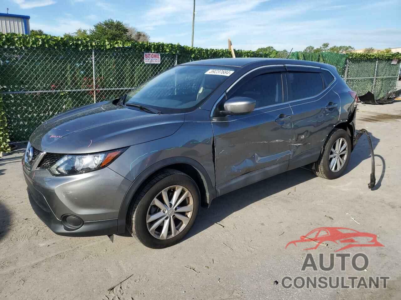 NISSAN ROGUE 2017 - JN1BJ1CP9HW025544