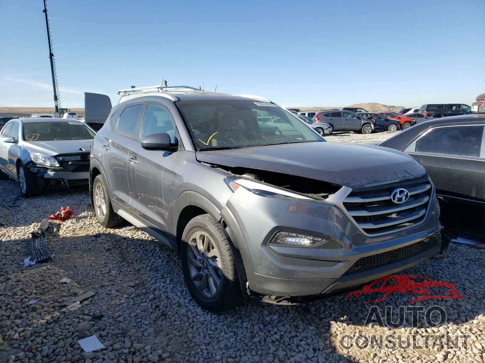 HYUNDAI TUCSON 2017 - KM8J3CA45HU496380