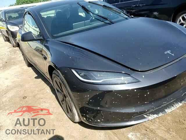 TESLA MODEL 3 2024 - 5YJ3E1EB5RF717278