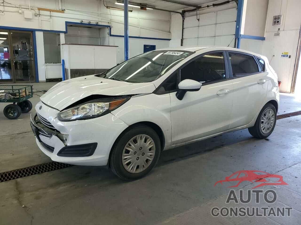 FORD FIESTA 2017 - 3FADP4TJ7HM115122