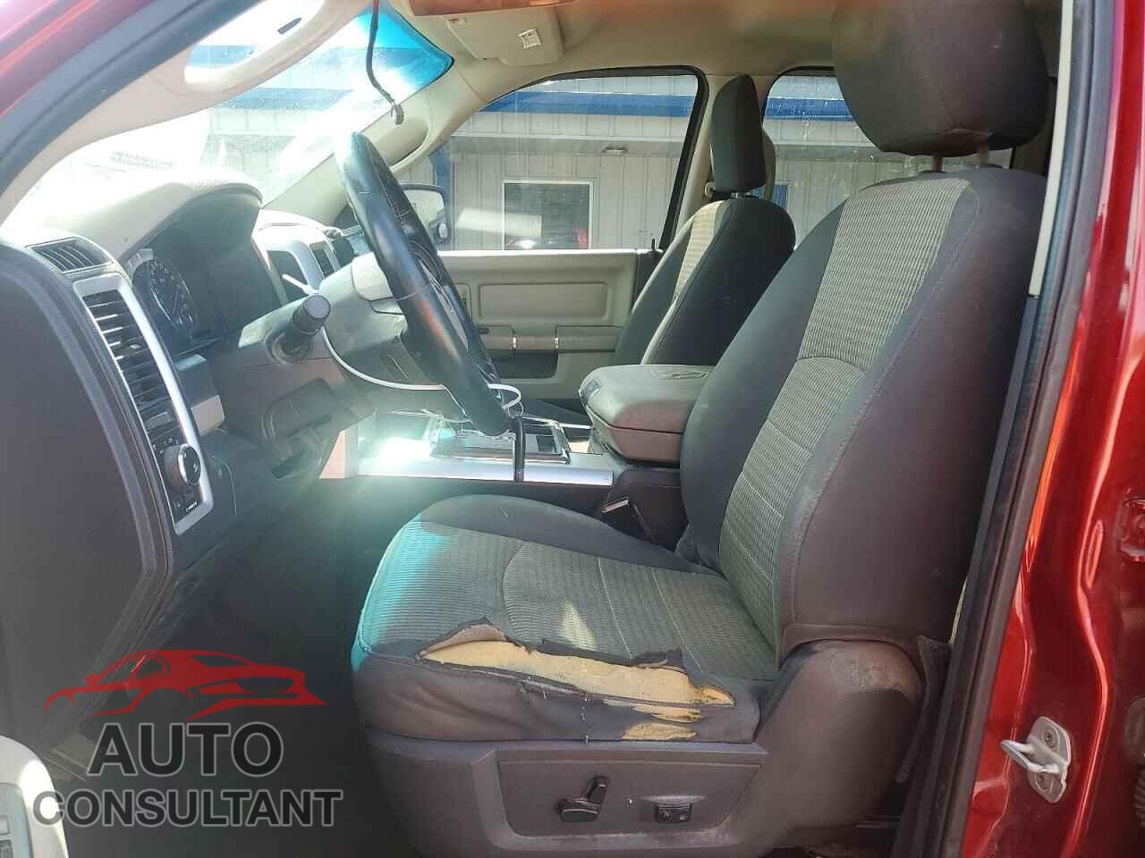DODGE RAM 1500 2012 - 1C6RD7LT5CS145819