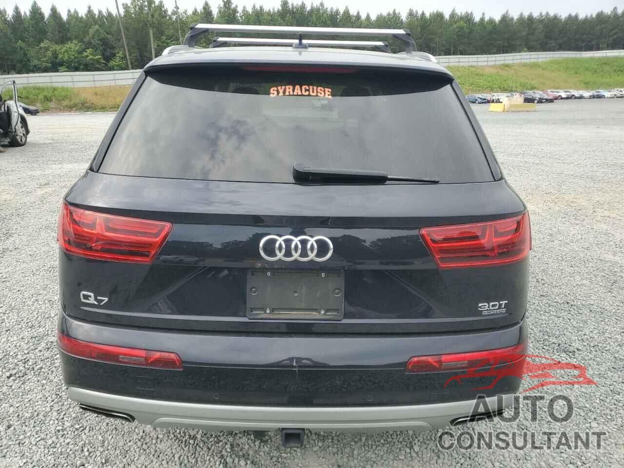 AUDI Q7 2018 - WA1VAAF7XJD010925