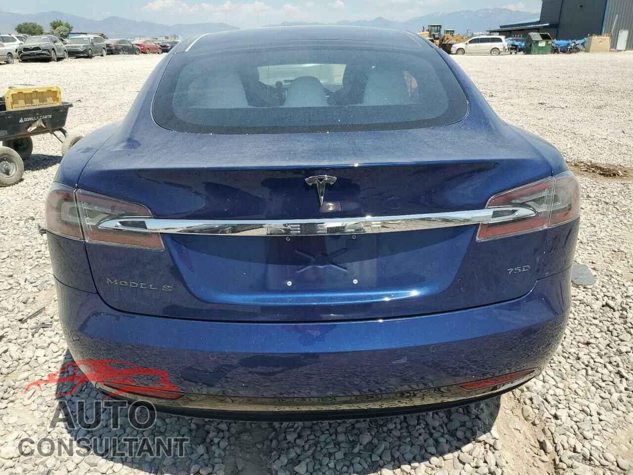 TESLA MODEL S 2018 - 5YJSA1E25JF249127