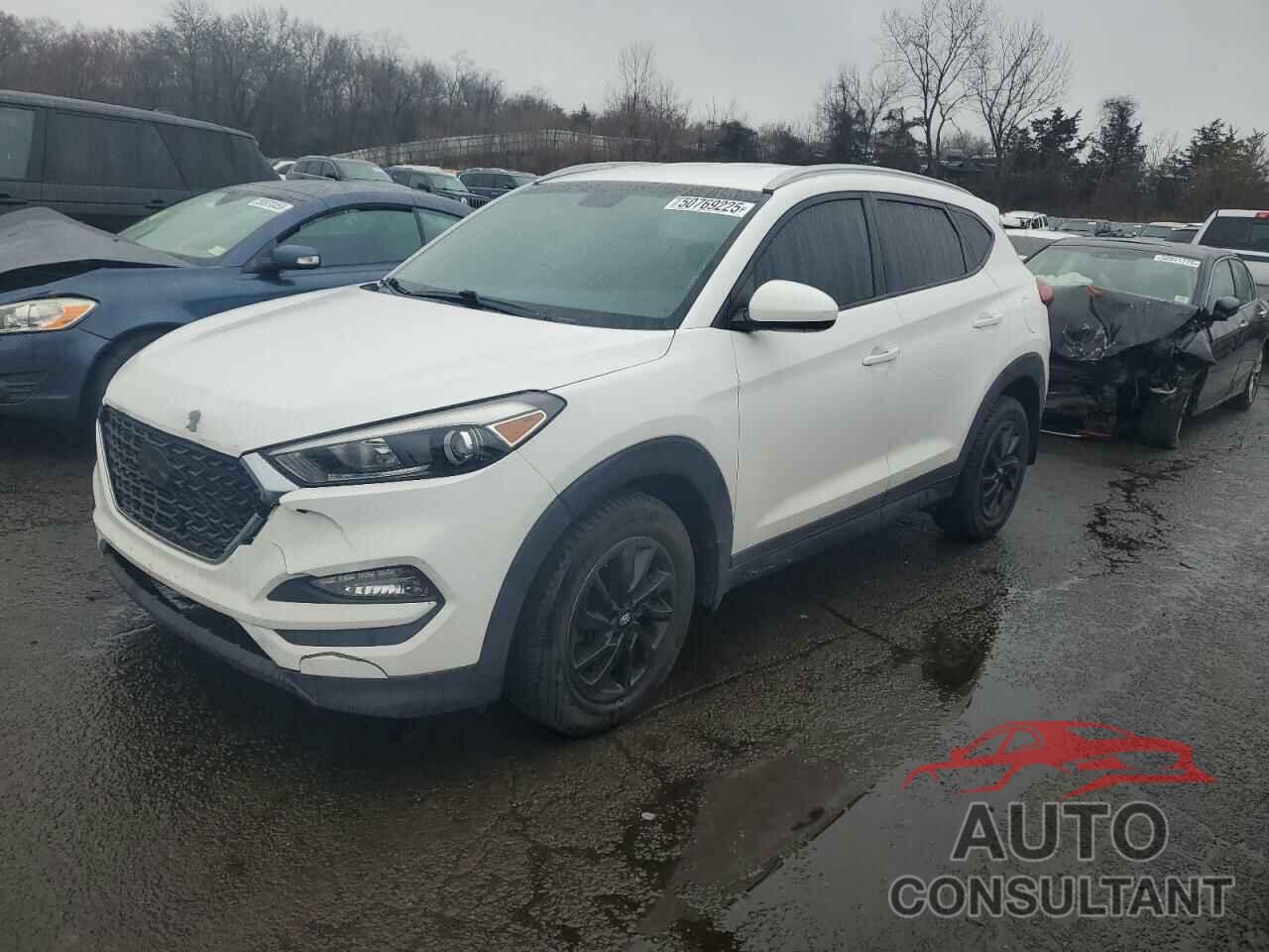 HYUNDAI TUCSON 2017 - KM8J3CA40HU587413