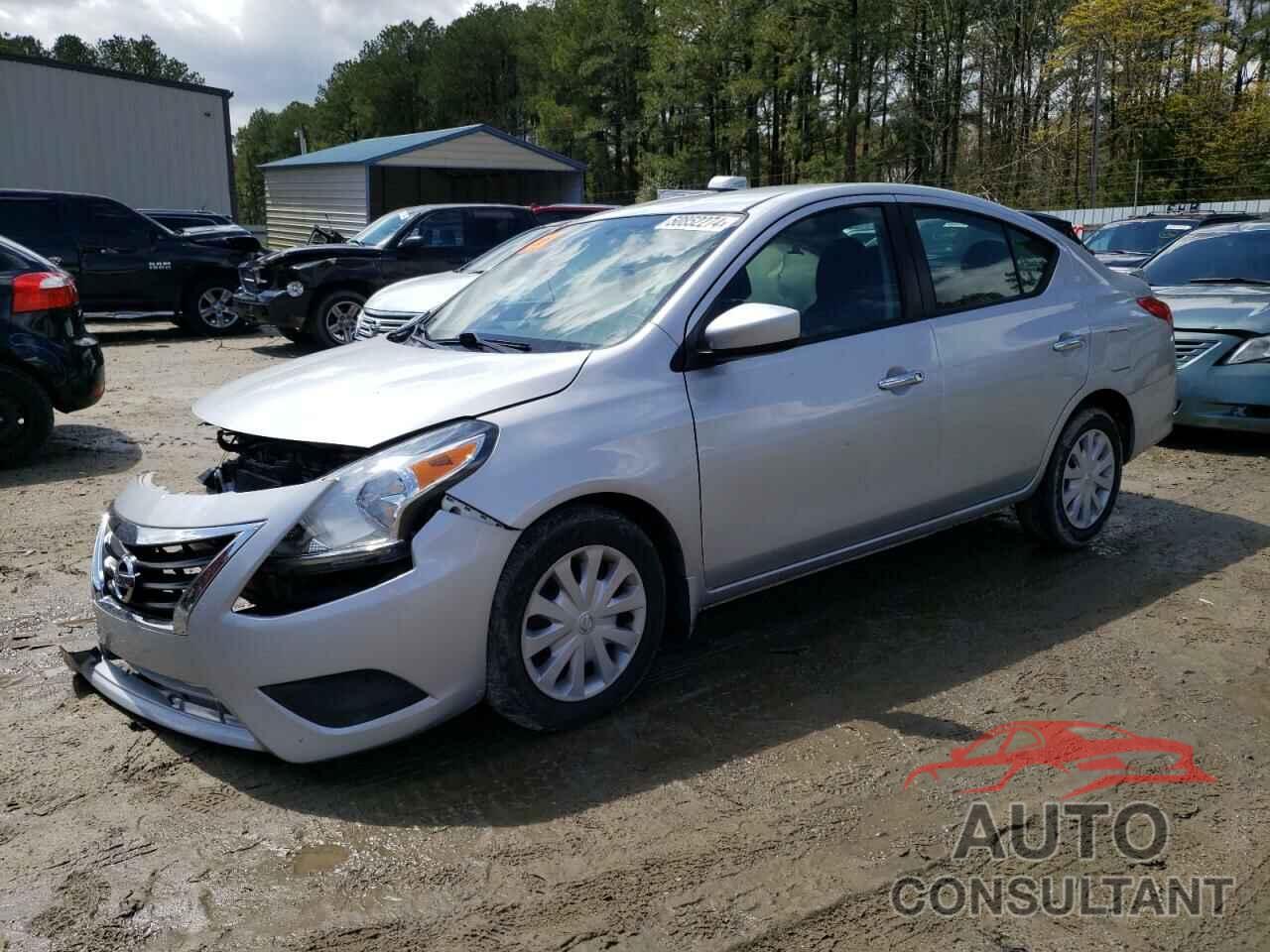 NISSAN VERSA 2018 - 3N1CN7AP8JL883727