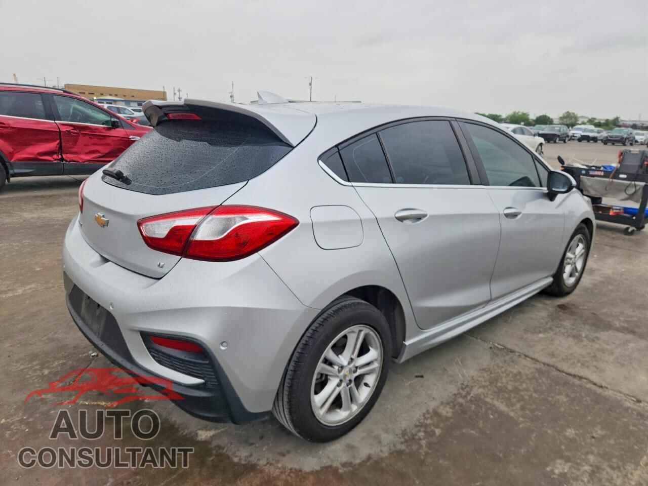 CHEVROLET CRUZE 2018 - 3G1BE6SMXJS638501