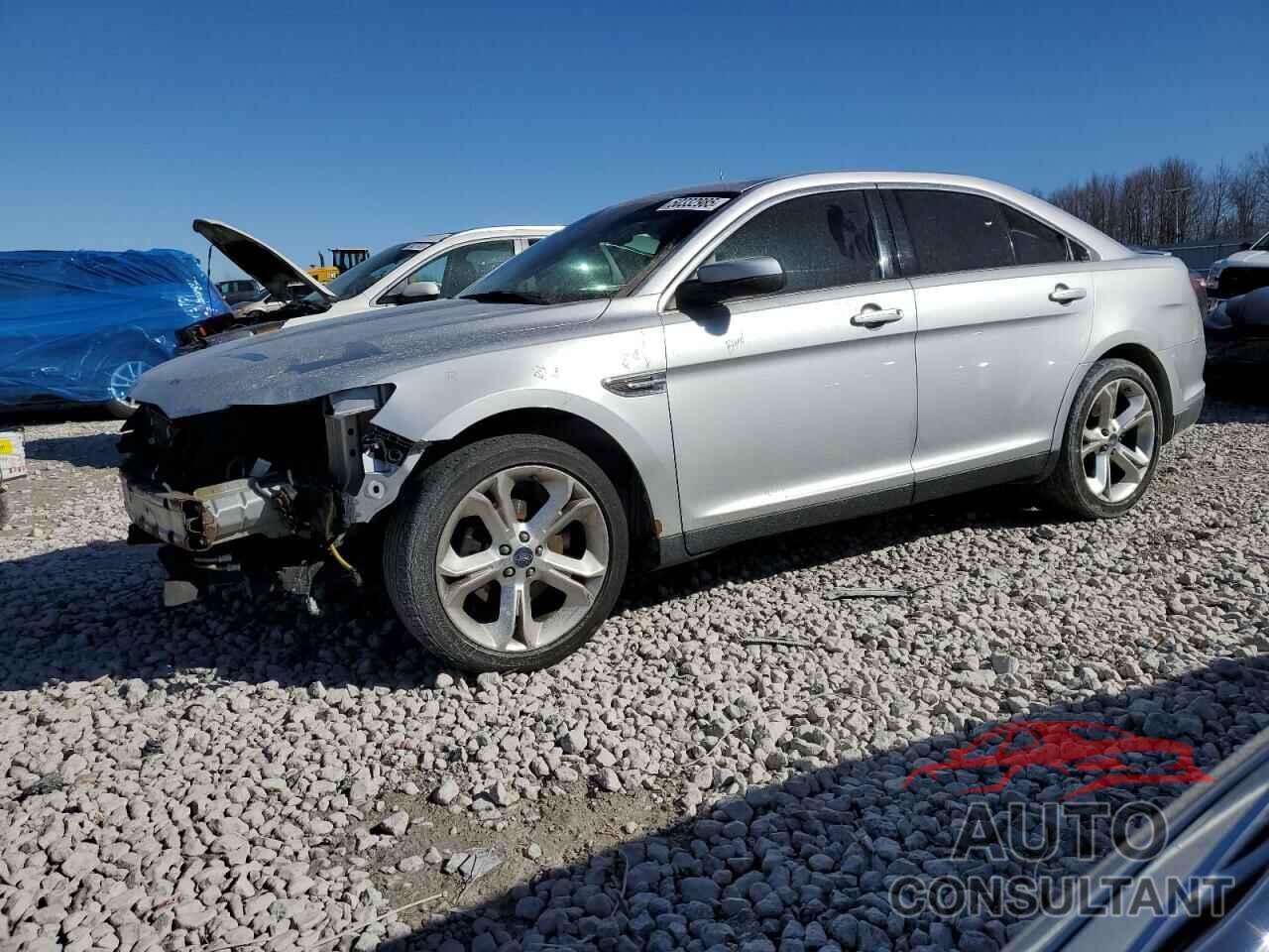 FORD TAURUS 2010 - 1FAHP2KT8AG114375