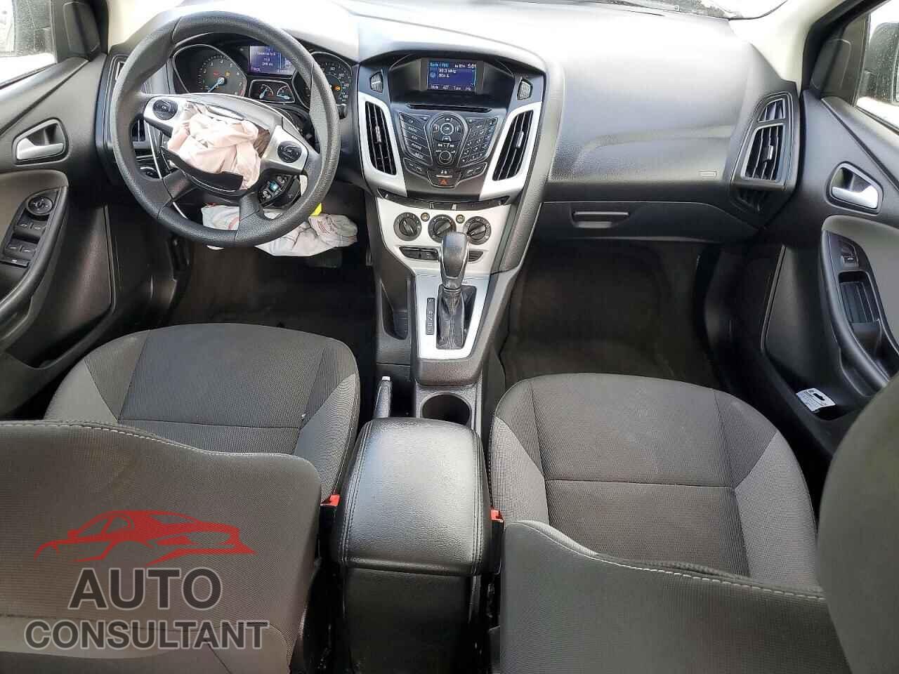 FORD FOCUS 2013 - 1FADP3F22DL242547