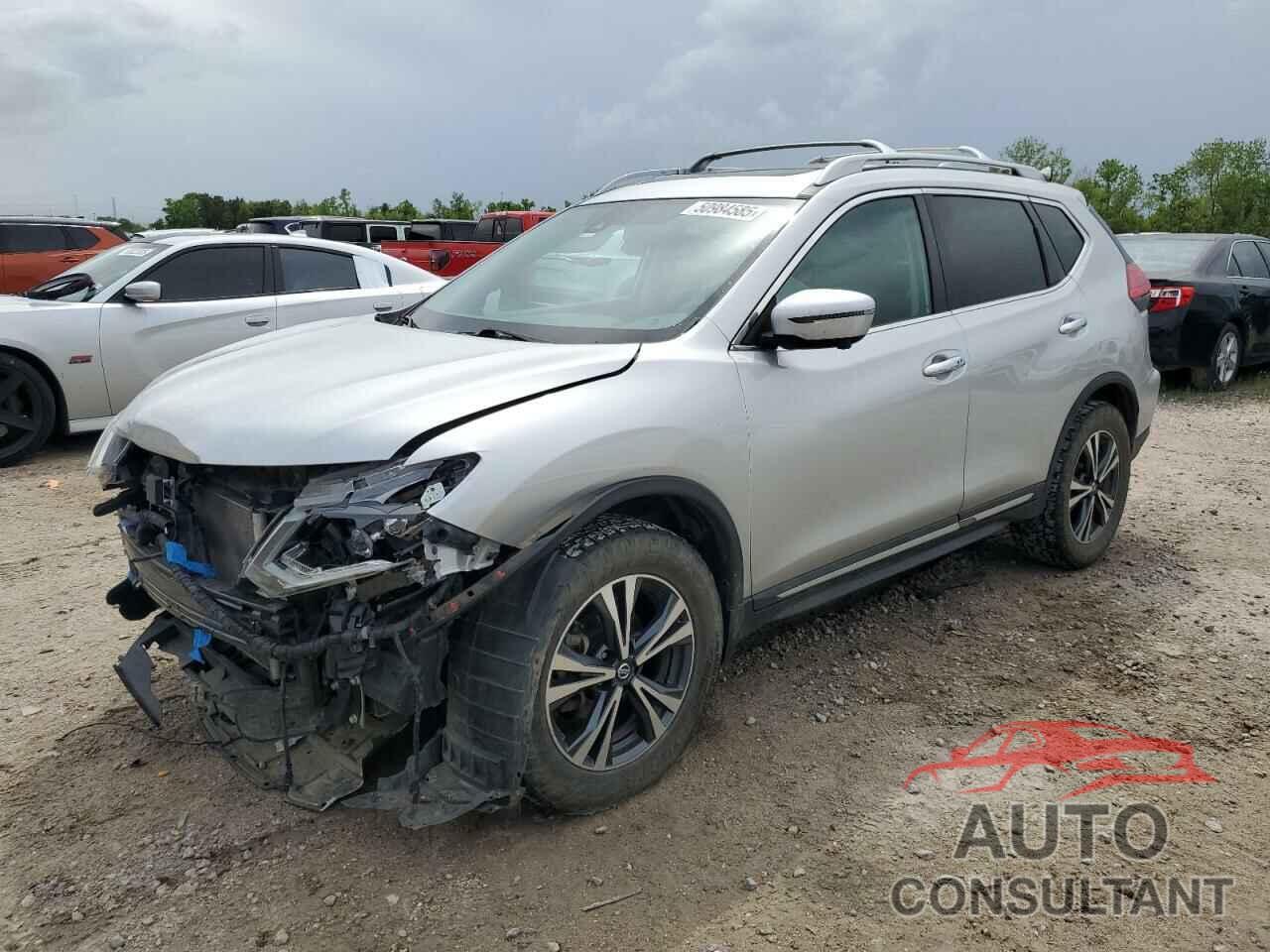 NISSAN ROGUE 2017 - 5N1AT2MV5HC730618