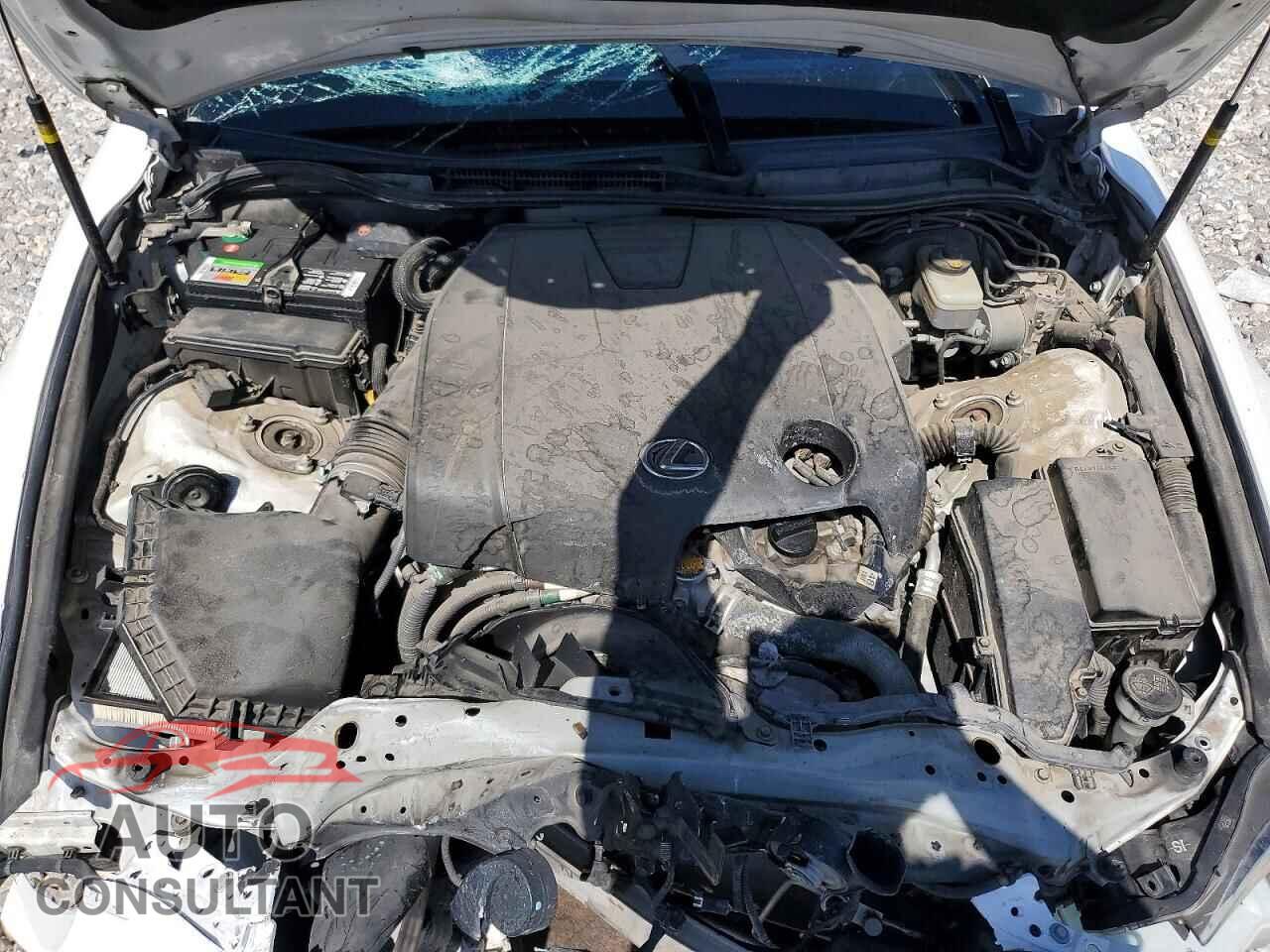 LEXUS IS 2015 - JTHBF1D20F5049024