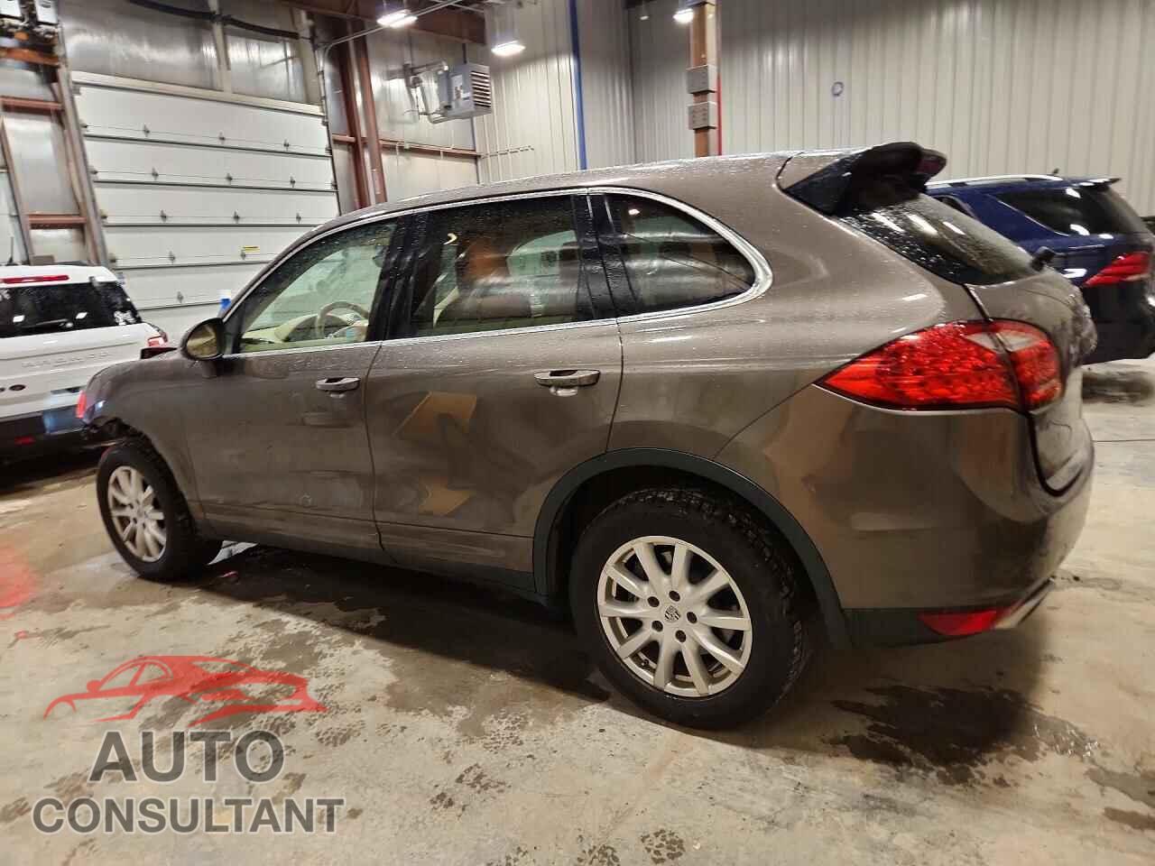 PORSCHE CAYENNE 2012 - WP1AA2A25CLA10327